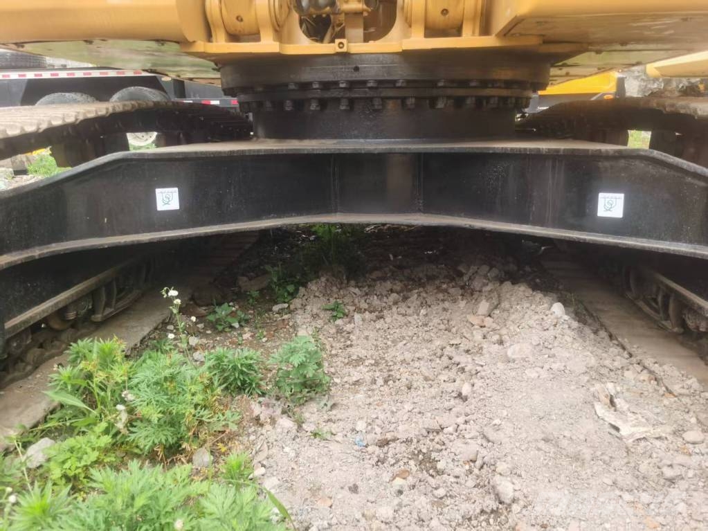 CAT 325 B L Crawler excavators