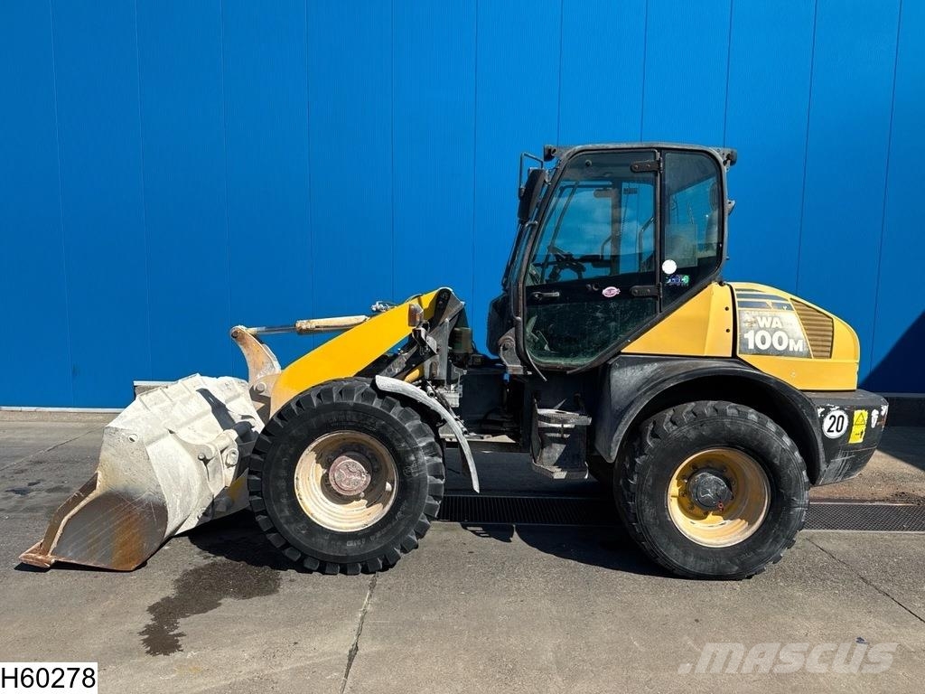 Komatsu WA 100 M-6 66 kW, 4x4, 5438 h Carregadeiras de rodas