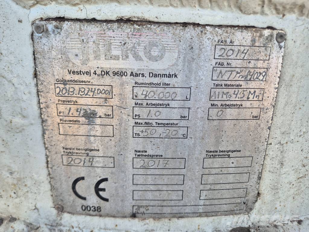Jilko 4 akslet Silo trailer 40m3 Cisternos - priekabos