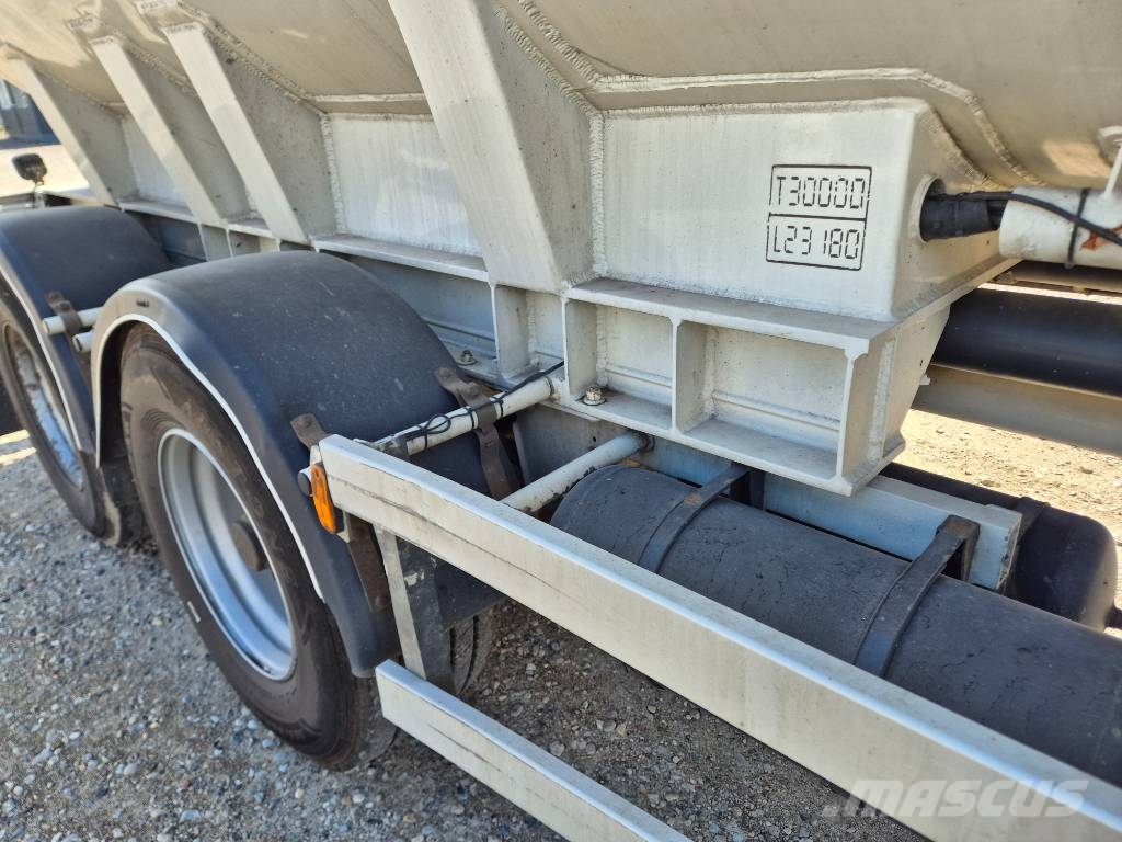 Jilko 4 akslet Silo trailer 40m3 Cisternos - priekabos