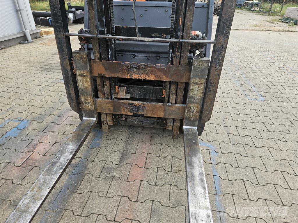 Toyota 6FGF18 Plinski viličari