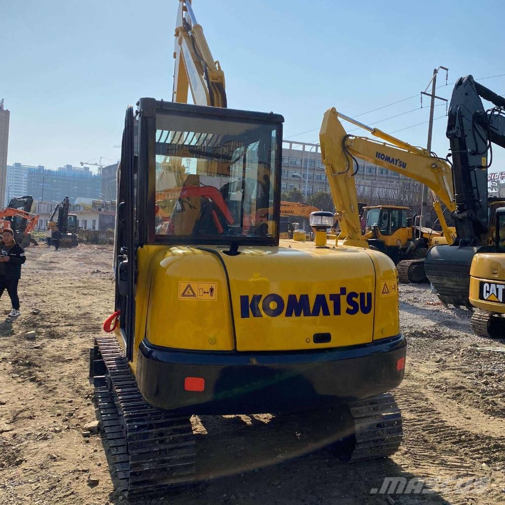 Komatsu PC56 Raupenbagger