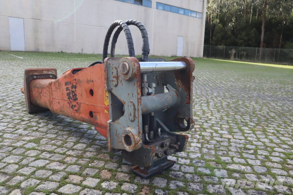 Rammer M 14 Martillos hidráulicos