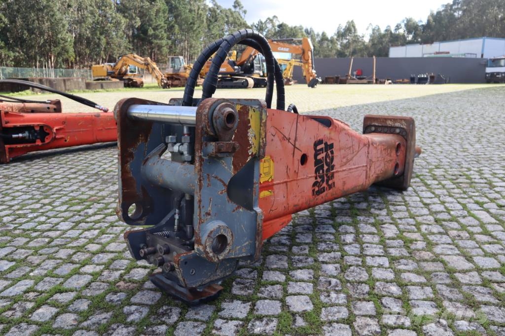 Rammer M 14 Martillos hidráulicos