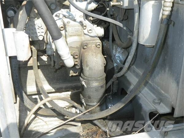 Hitachi EX100-3 حفارات زحافة