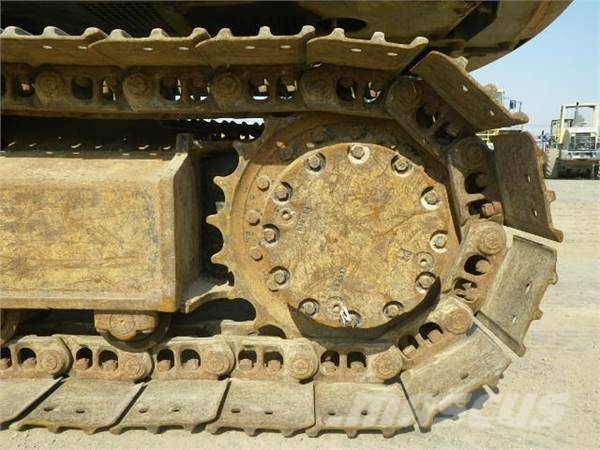 Hitachi EX100-3 حفارات زحافة