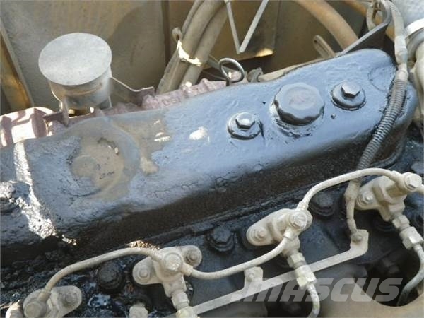 Hitachi EX100-3 حفارات زحافة