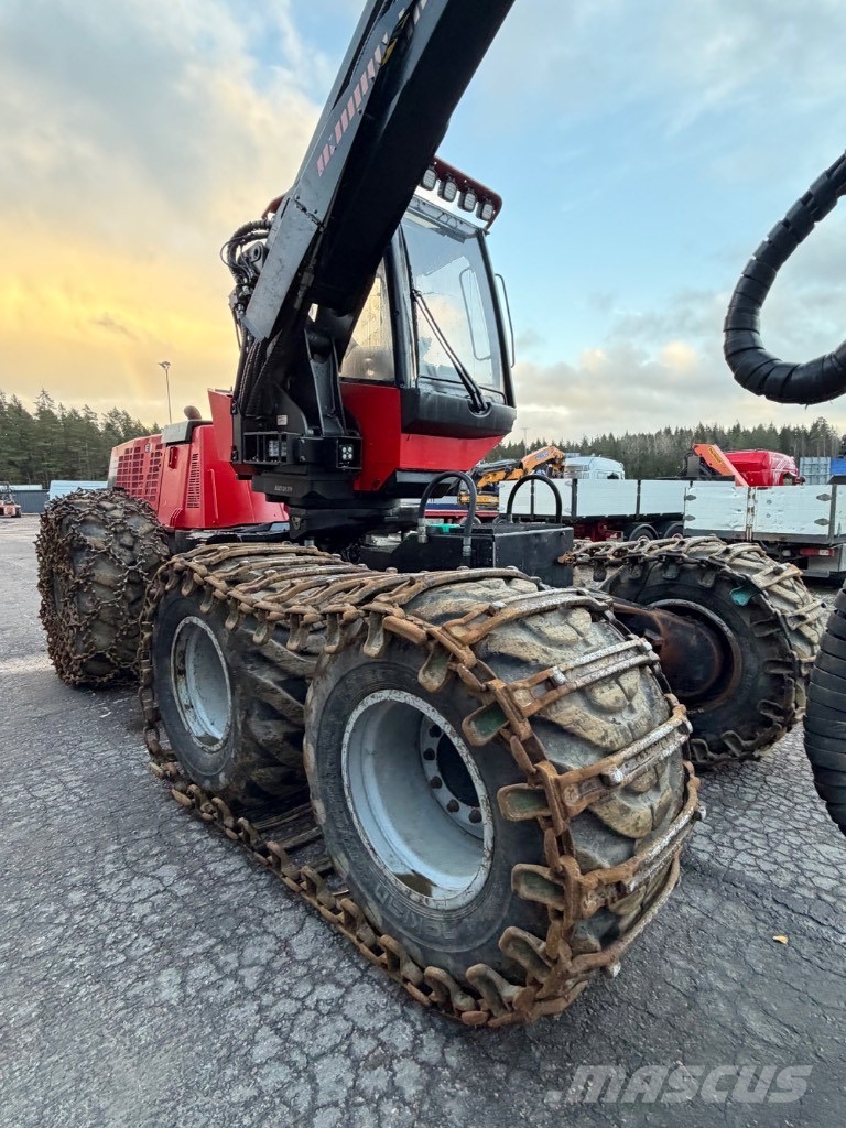 Komatsu 911.5 حصادات