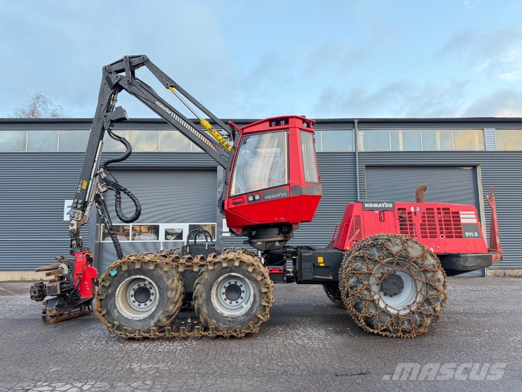 Komatsu 911.5 حصادات