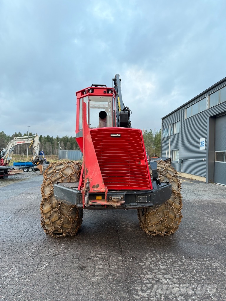 Komatsu 911.5 حصادات