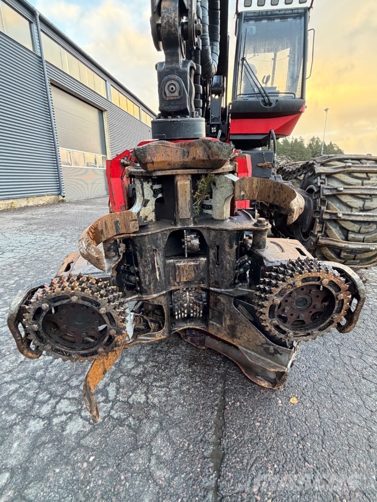 Komatsu 911.5 حصادات