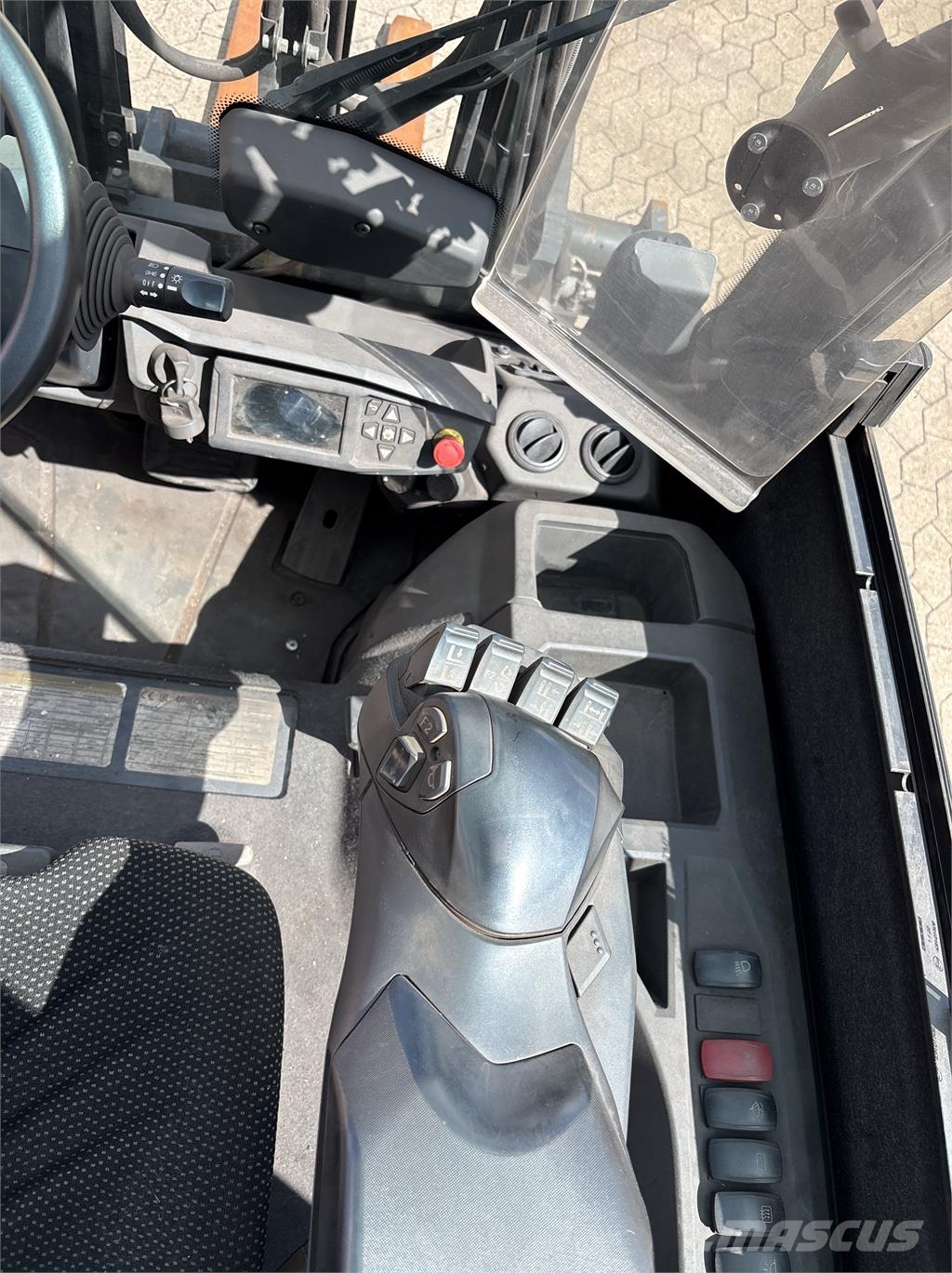 UniCarriers MX2-30L Electric forklifts