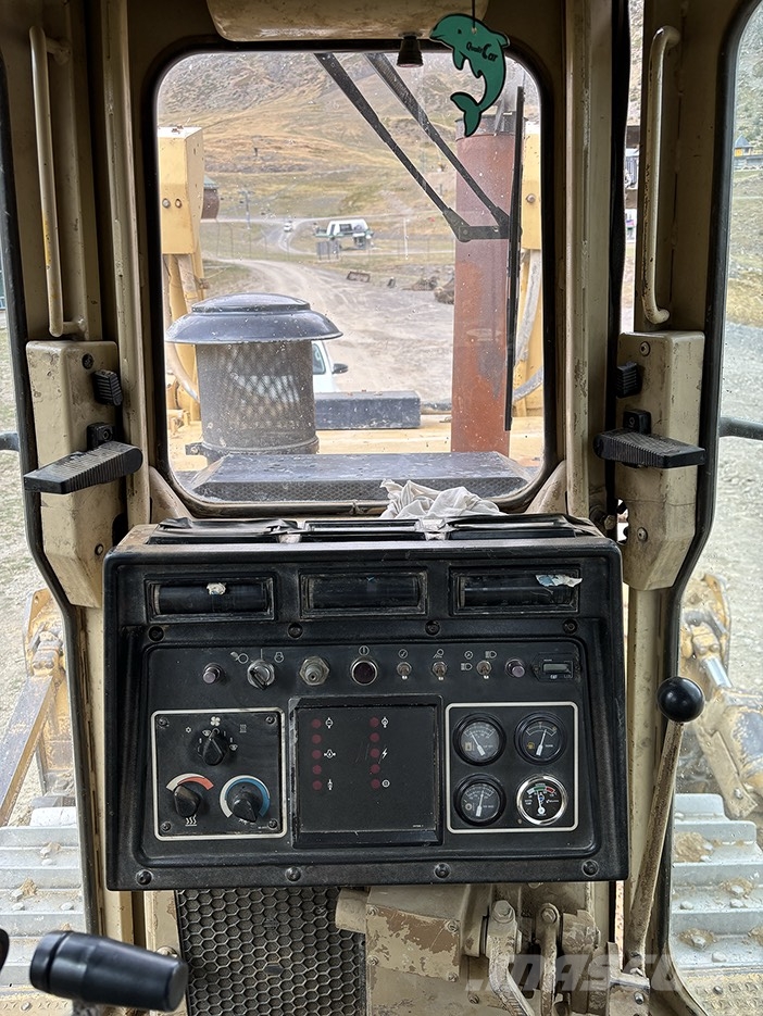 CAT D 7 H lánctalpas dózerek