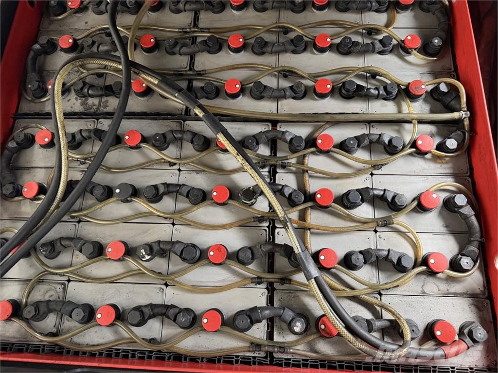 Linde E50HL شاحنات ذات رافعات شوكية تعمل بالكهرباء