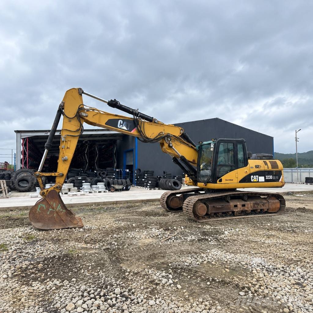 CAT 323D SA VA / Kettenbagger / Fahrwerk NEU 0 Betrieb Bageri gusjeničari