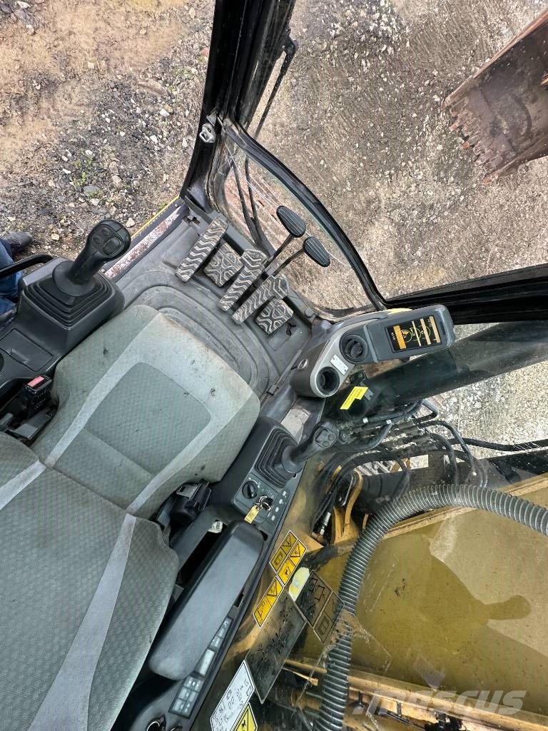 CAT 323D SA VA / Kettenbagger / Fahrwerk NEU 0 Betrieb Bageri gusjeničari