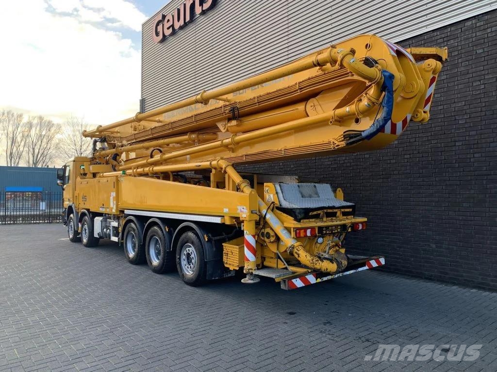 Mercedes-Benz Actros 5041 10X4 + SERMAC 6 RZ 56 METER CONCRETE P Camiões bomba Betão