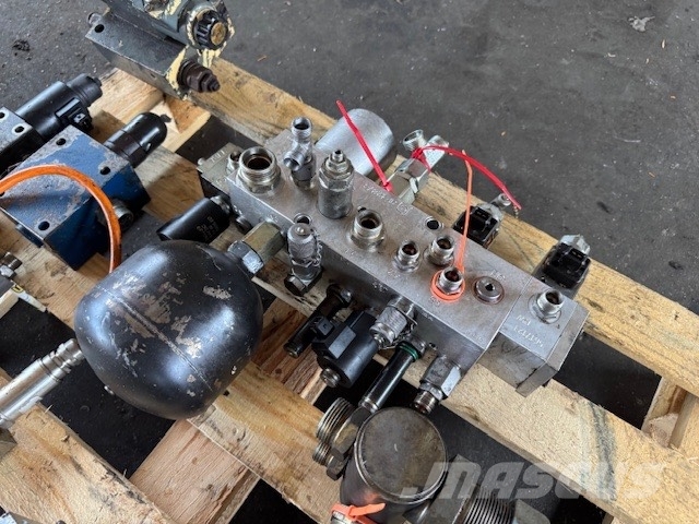 Liebherr A 934 C HD STEROWNIKI KOMPLET Hydraulik