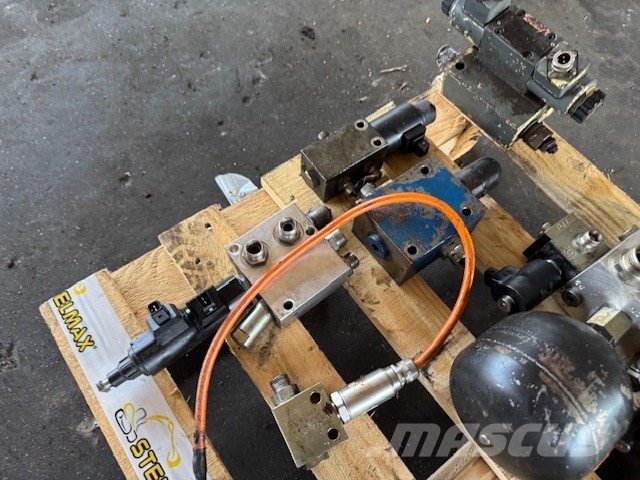 Liebherr A 934 C HD STEROWNIKI KOMPLET Hydraulik