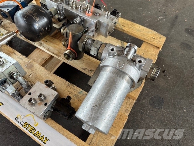 Liebherr A 934 C HD STEROWNIKI KOMPLET Hydraulik