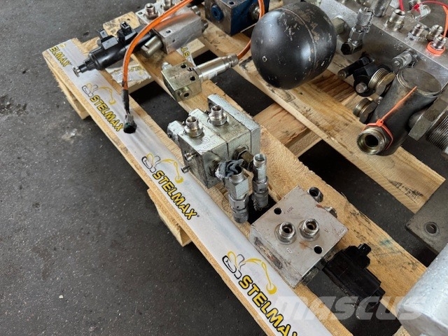 Liebherr A 934 C HD STEROWNIKI KOMPLET Hydraulik