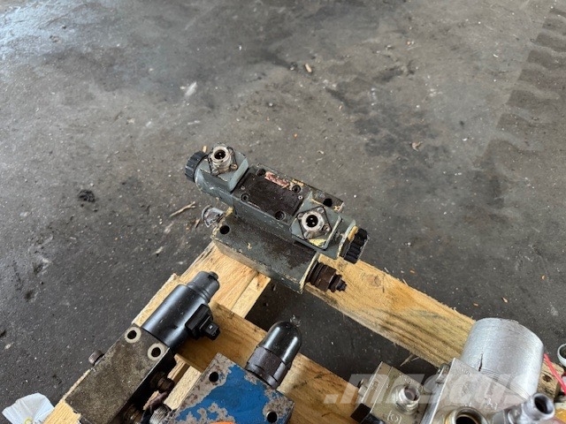 Liebherr A 934 C HD STEROWNIKI KOMPLET Hydraulik