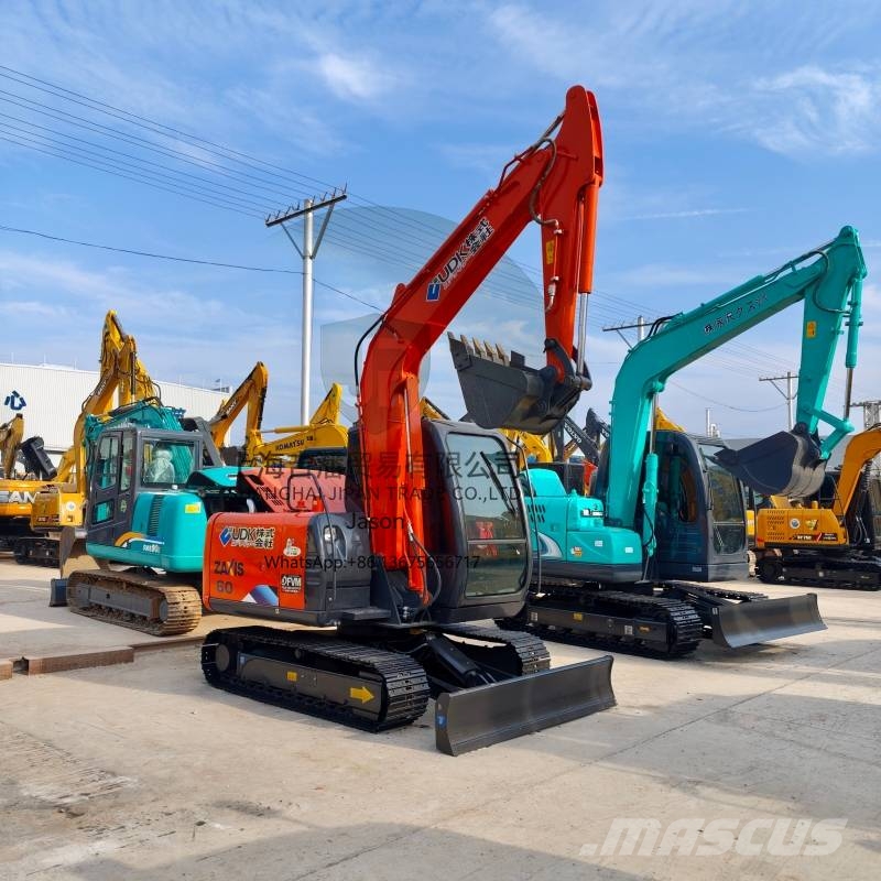 Hitachi ZX 60 소형 굴삭기 7톤 미만