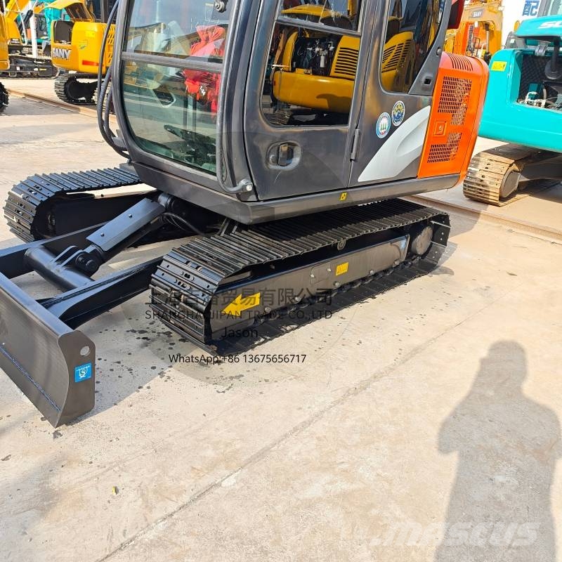 Hitachi ZX 60 소형 굴삭기 7톤 미만
