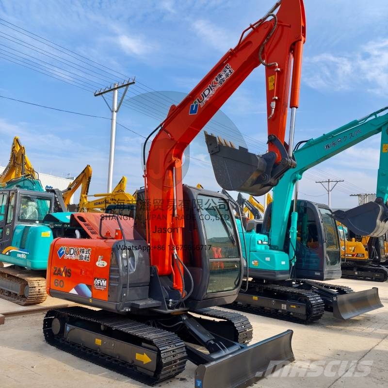 Hitachi ZX 60 소형 굴삭기 7톤 미만