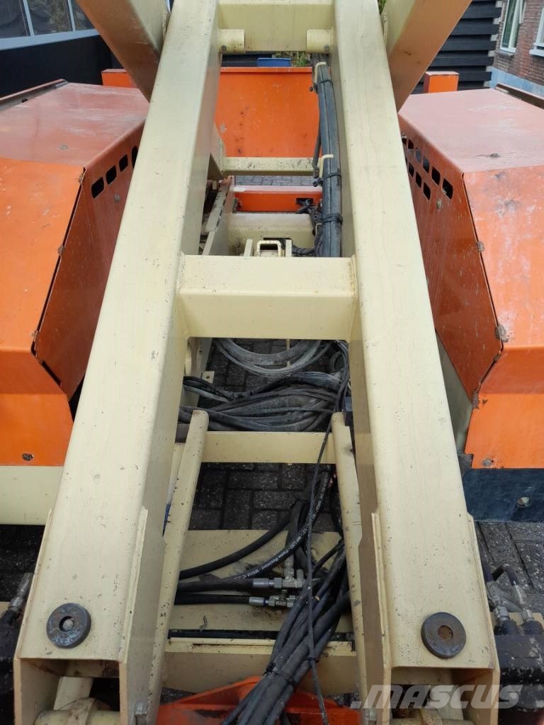JLG 3394 RT | Schaarhoogwerker ruwterrein 4x4 Schaarhoogwerkers