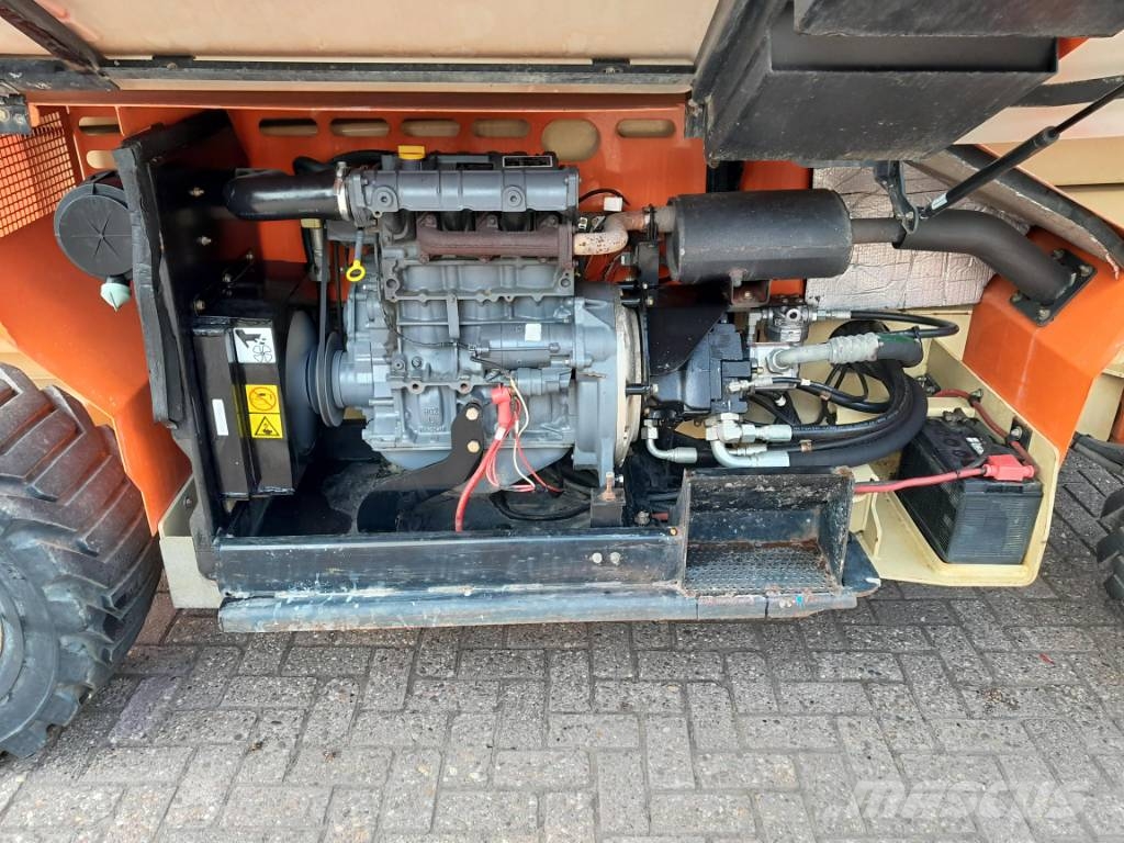 JLG 3394 RT | Schaarhoogwerker ruwterrein 4x4 Schaarhoogwerkers
