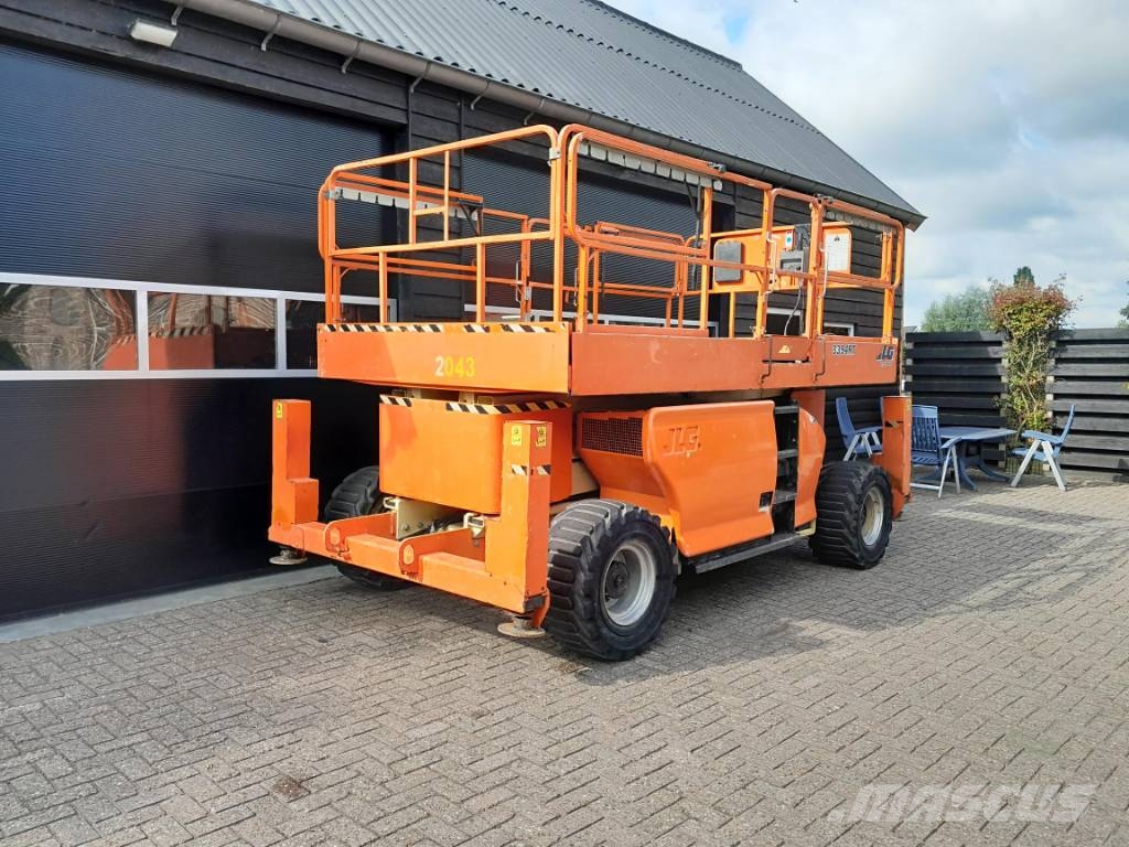 JLG 3394 RT | Schaarhoogwerker ruwterrein 4x4 Schaarhoogwerkers