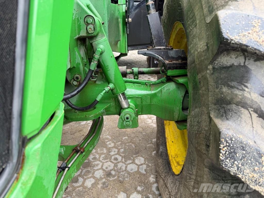 John Deere 7930 PowerQuad - Front PTO Tractoare