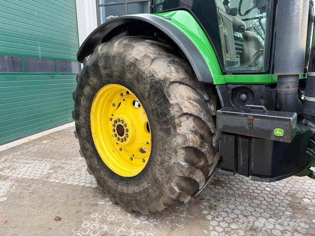 John Deere 7930 PowerQuad - Front PTO Tractoare
