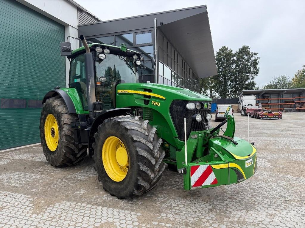 John Deere 7930 PowerQuad - Front PTO Tractoare
