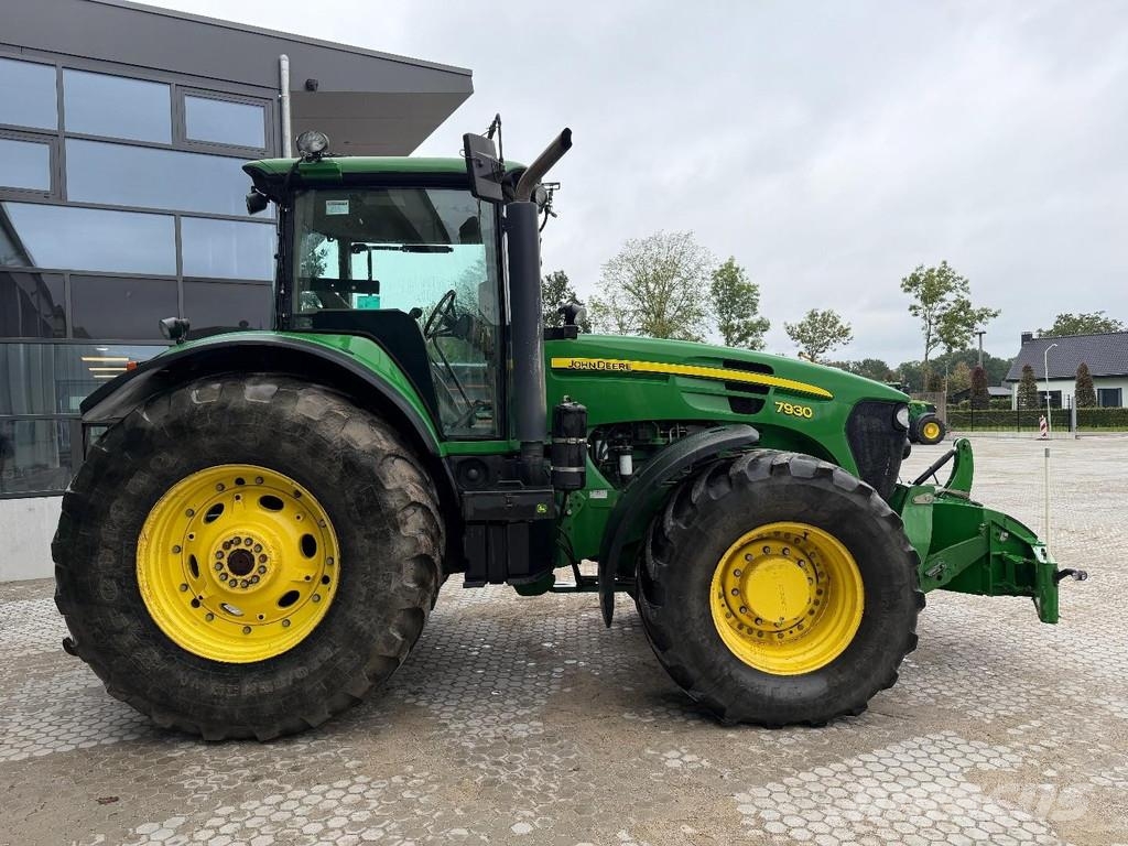 John Deere 7930 PowerQuad - Front PTO Tractoare