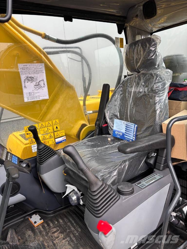 Komatsu PC 210-10M0 (New / Non CE Certified) Escavadeiras de esteiras