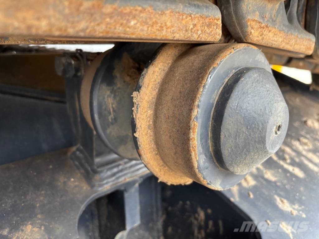 Komatsu PC 210-10M0 (New / Non CE Certified) Escavadeiras de esteiras
