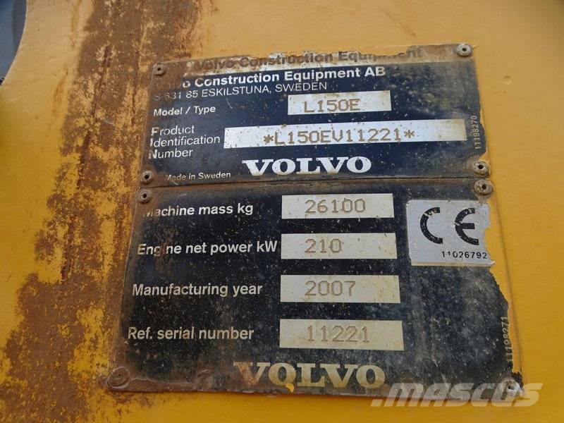Volvo L 150 E Фронтальні навантажувачі