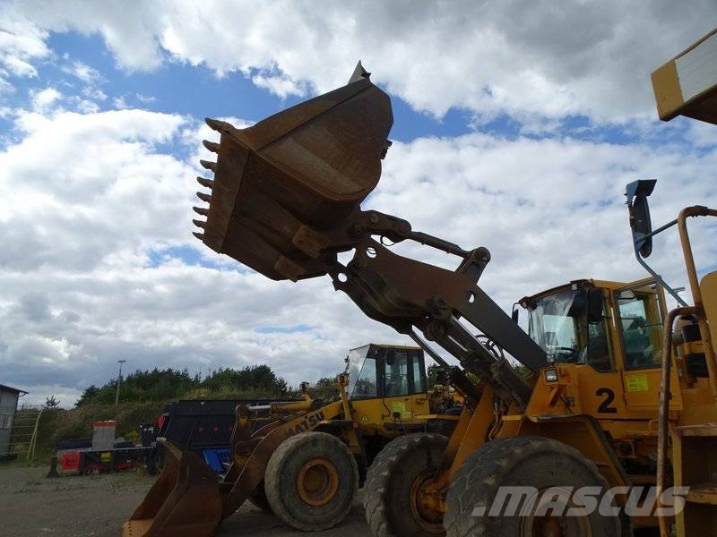 Volvo L 150 E Фронтальні навантажувачі