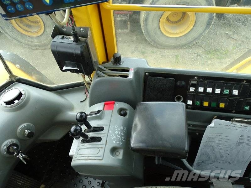 Volvo L 150 E Фронтальні навантажувачі