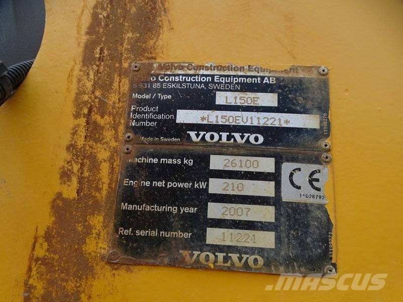 Volvo L 150 E Фронтальні навантажувачі