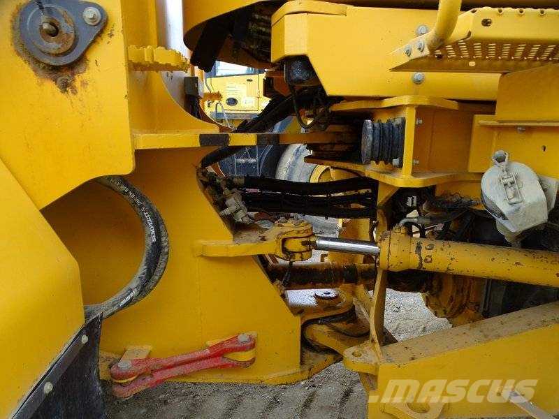 Volvo L 150 E Фронтальні навантажувачі