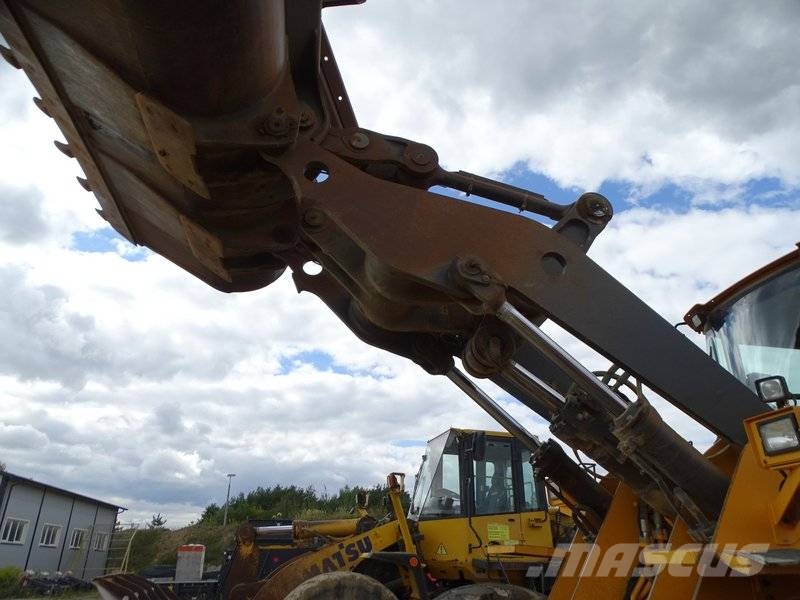 Volvo L 150 E Фронтальні навантажувачі