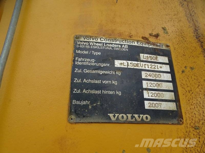 Volvo L 150 E Фронтальні навантажувачі