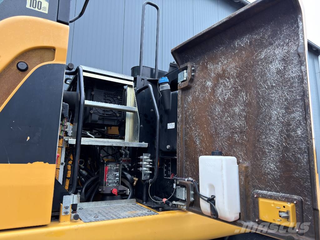 CAT M318F Pyöräkaivukoneet