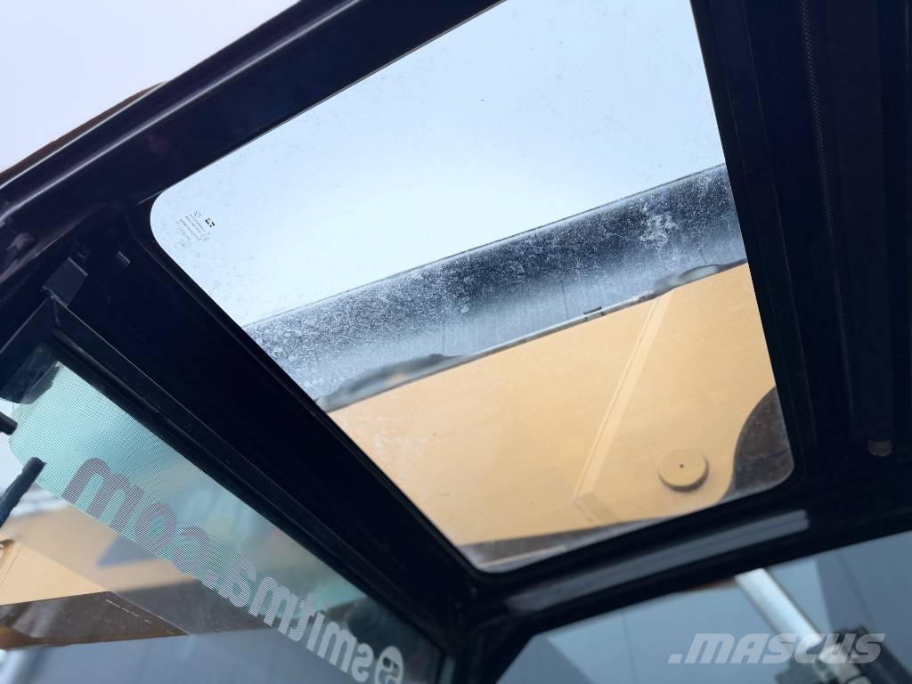CAT M318F Pyöräkaivukoneet