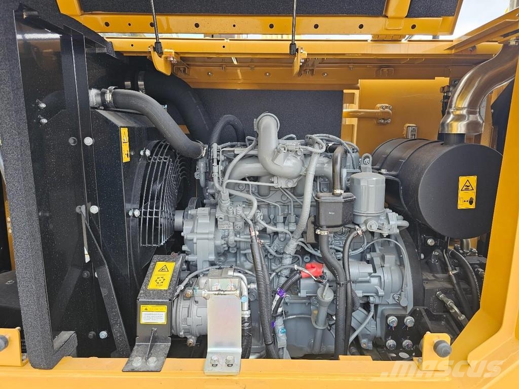 Sany SY70C Средни екскаватори 7т - 12т