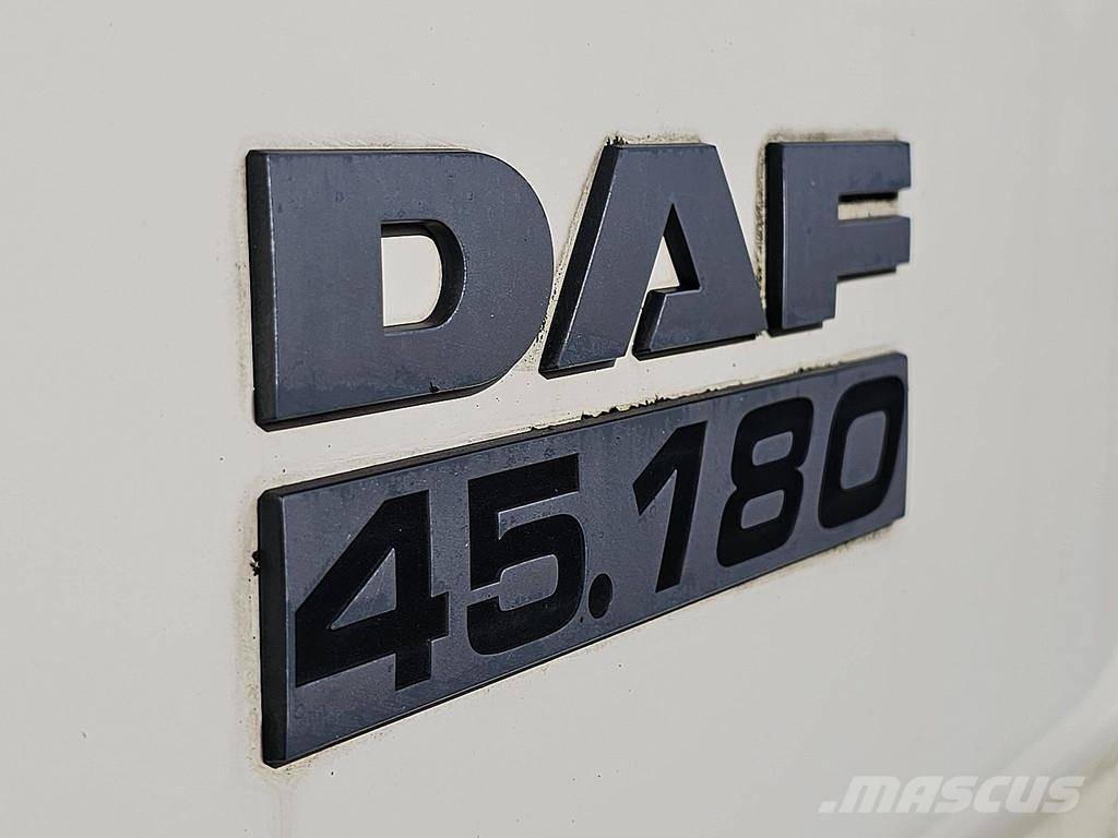 DAF LF 45.180 Bakwagen Laadklep Tovornjaki zabojniki