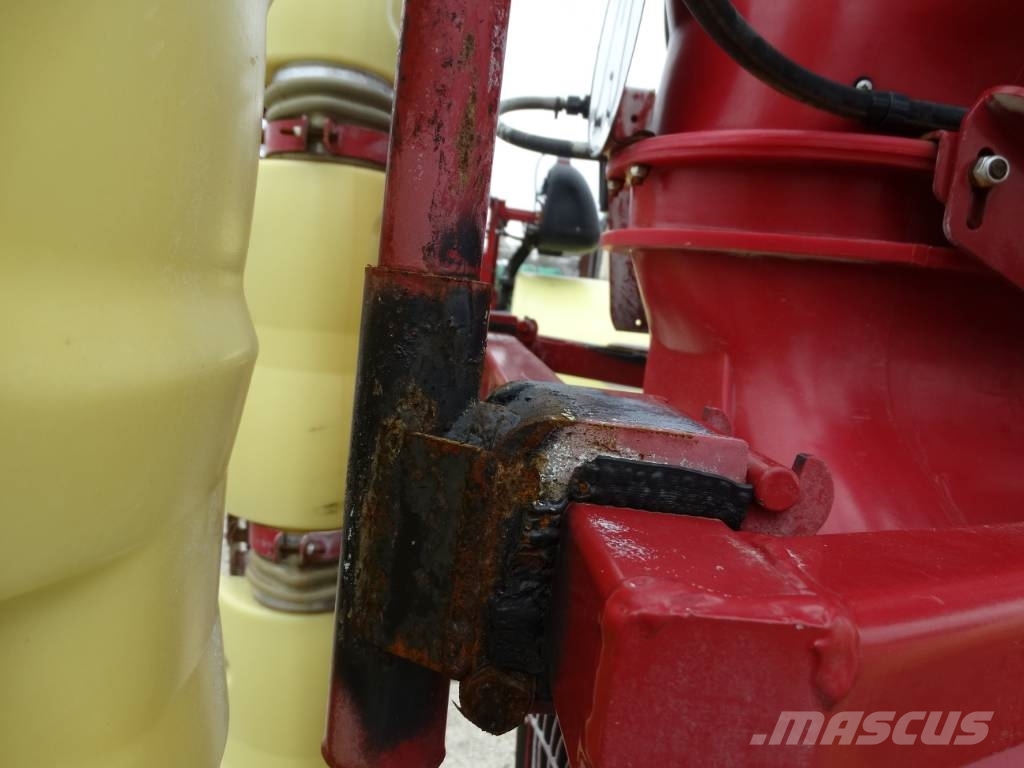 Hardi Zaturn Plus 2000 Прицепные опрыскиватели